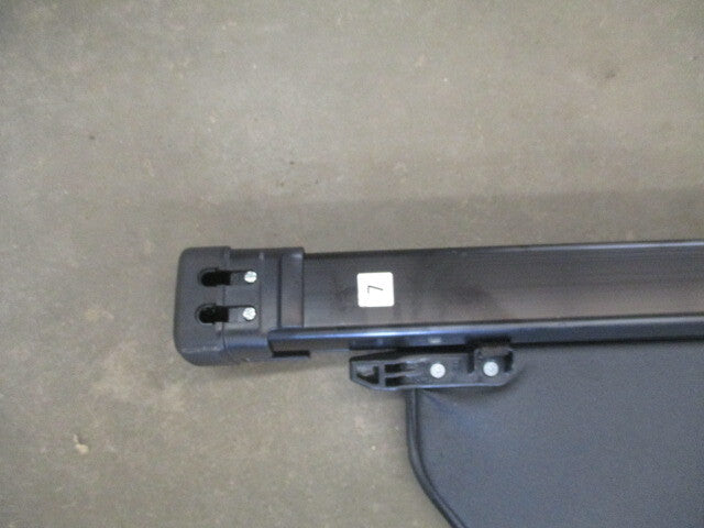Pre-Owned 2021 Toyota Venza Trunk Cargo Shade Cover   (Good)