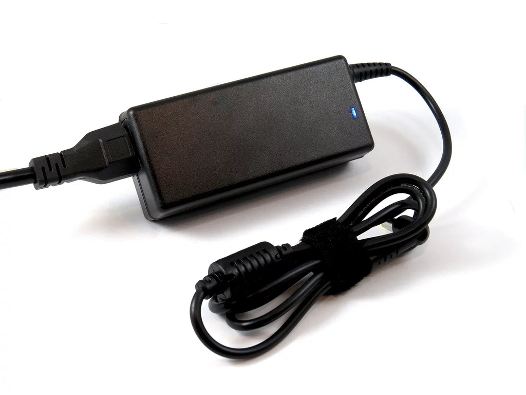 Adapter for Dell Inspiron 17 5000 15 3542 15 5547 15 3537 15 7537