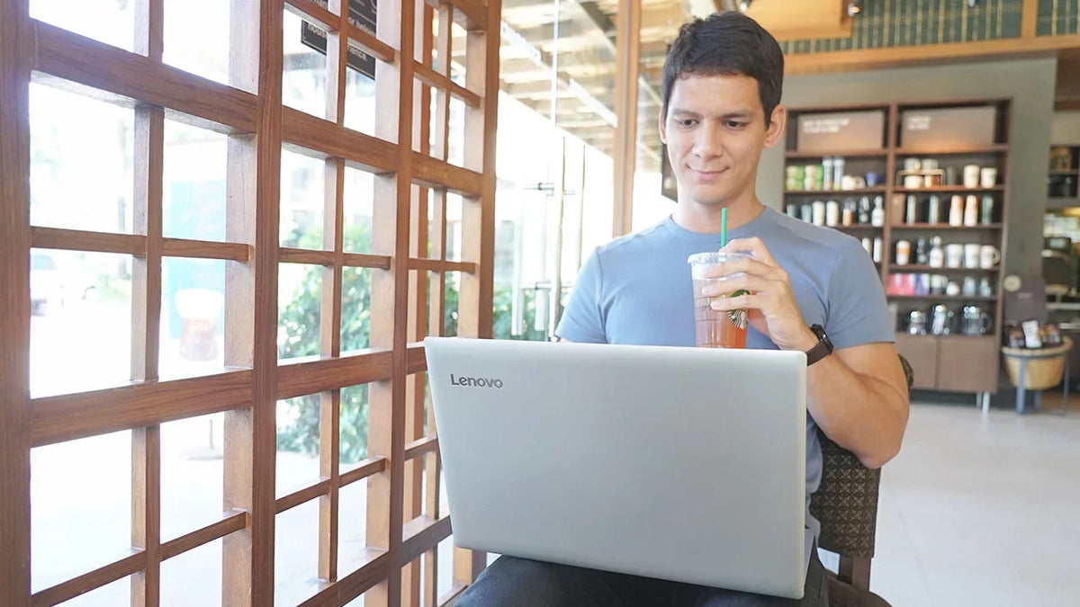 Lenovo IdeaPad 330 Notebook, 15.6"  Display, Intel Celeron  Upto 2.6GHz, 8GB , 128GB ,  Keyboard, , , Card Reader, Wi-Fi, Bluetooth, Windows 10 Pro